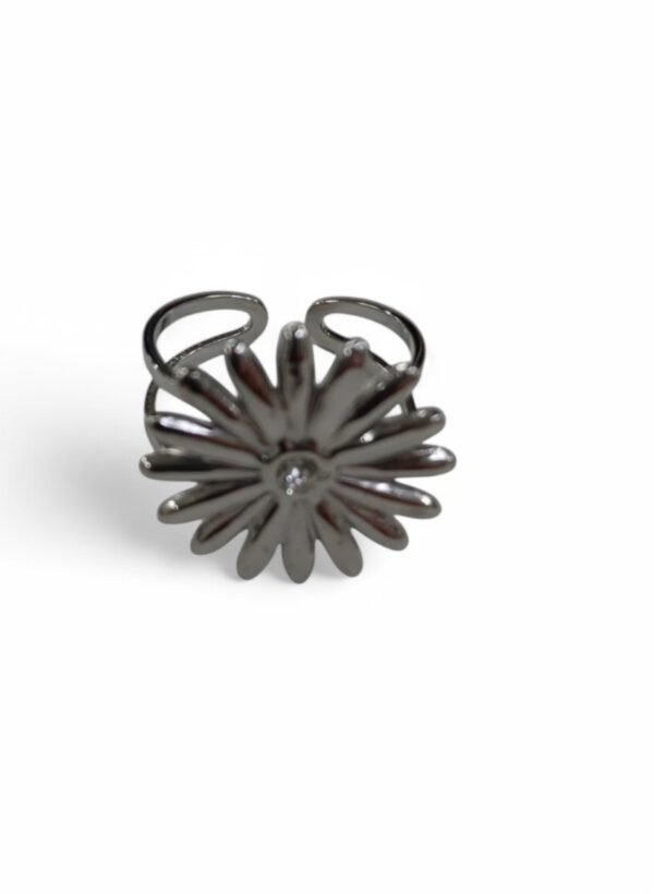 Anillo ajustable flor plateada de acero