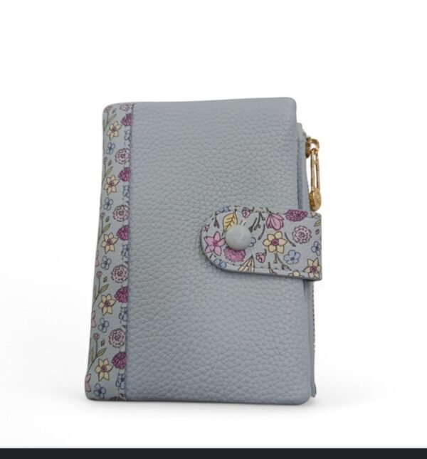 Cartera con detalles florales - Imagen 3