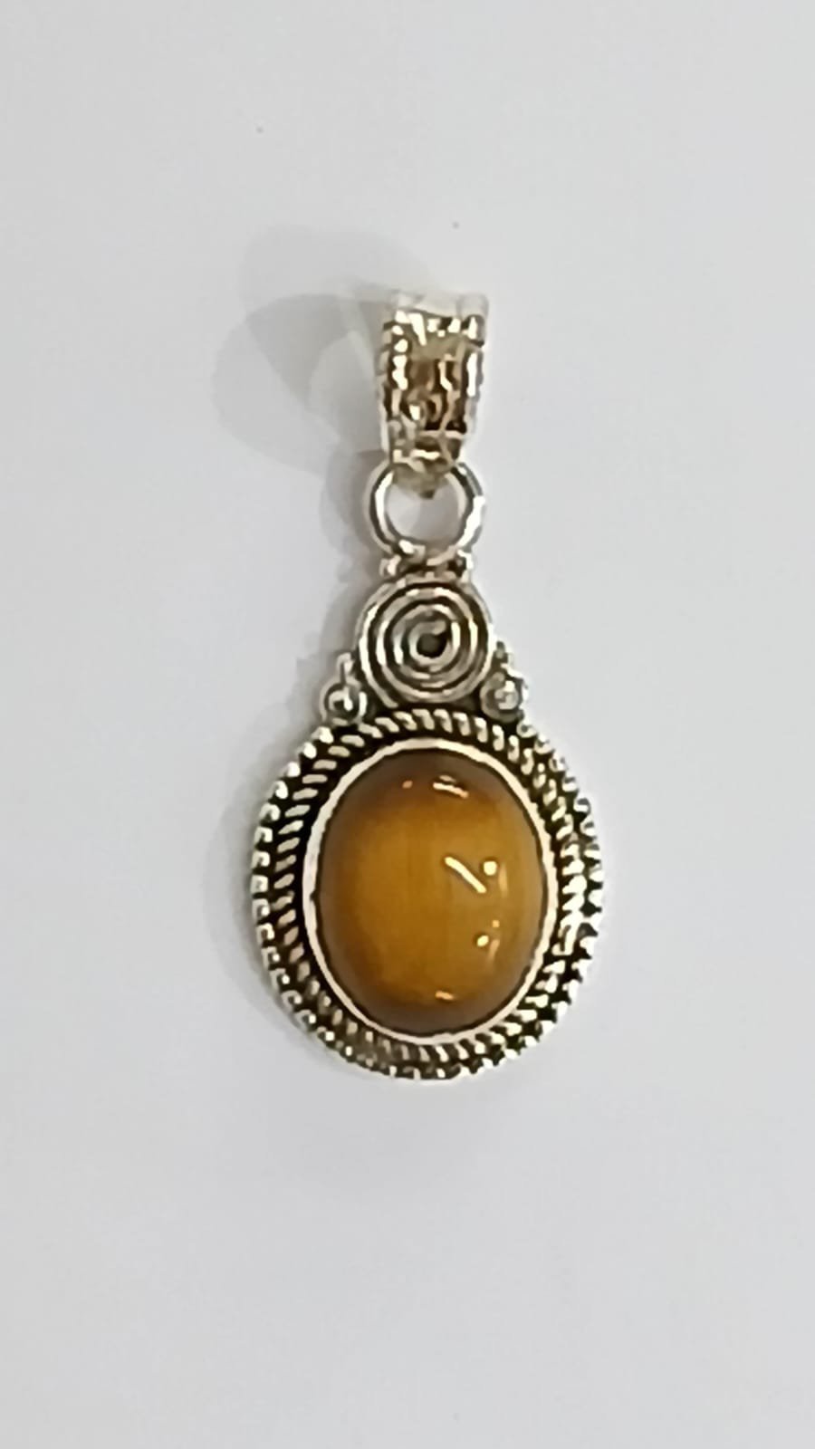 Colgante de plata y Ojonde Tigre | Plata de Ley